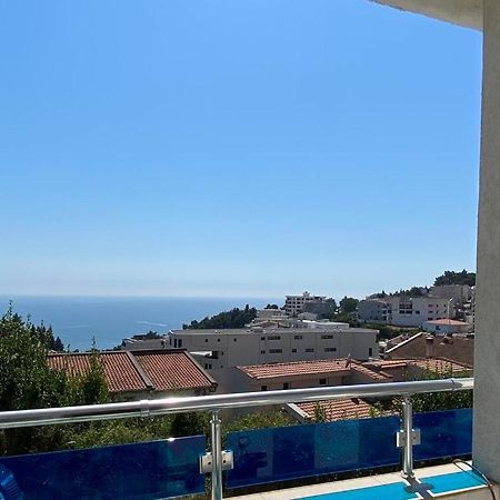 Apartmani Dini Ulcinj Zewnętrze zdjęcie
