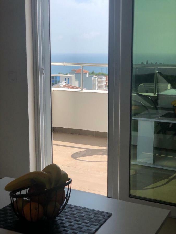 Apartmani Dini Ulcinj Zewnętrze zdjęcie