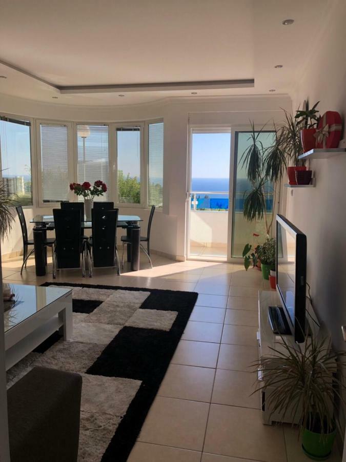 Apartmani Dini Ulcinj Zewnętrze zdjęcie